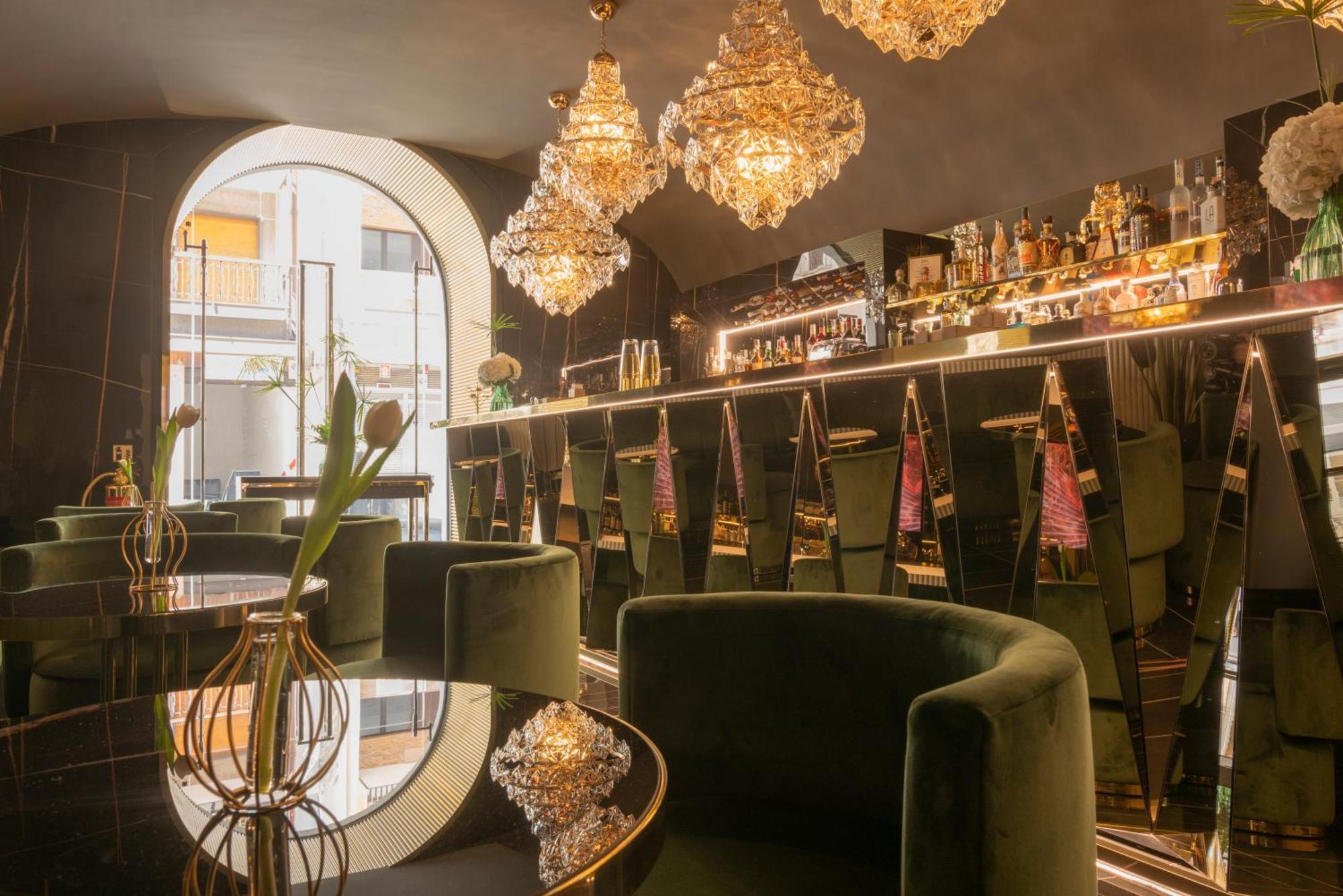 Bra Hotel Bari Esterno foto