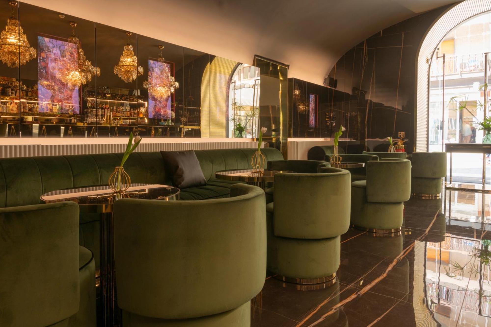 Bra Hotel Bari Esterno foto